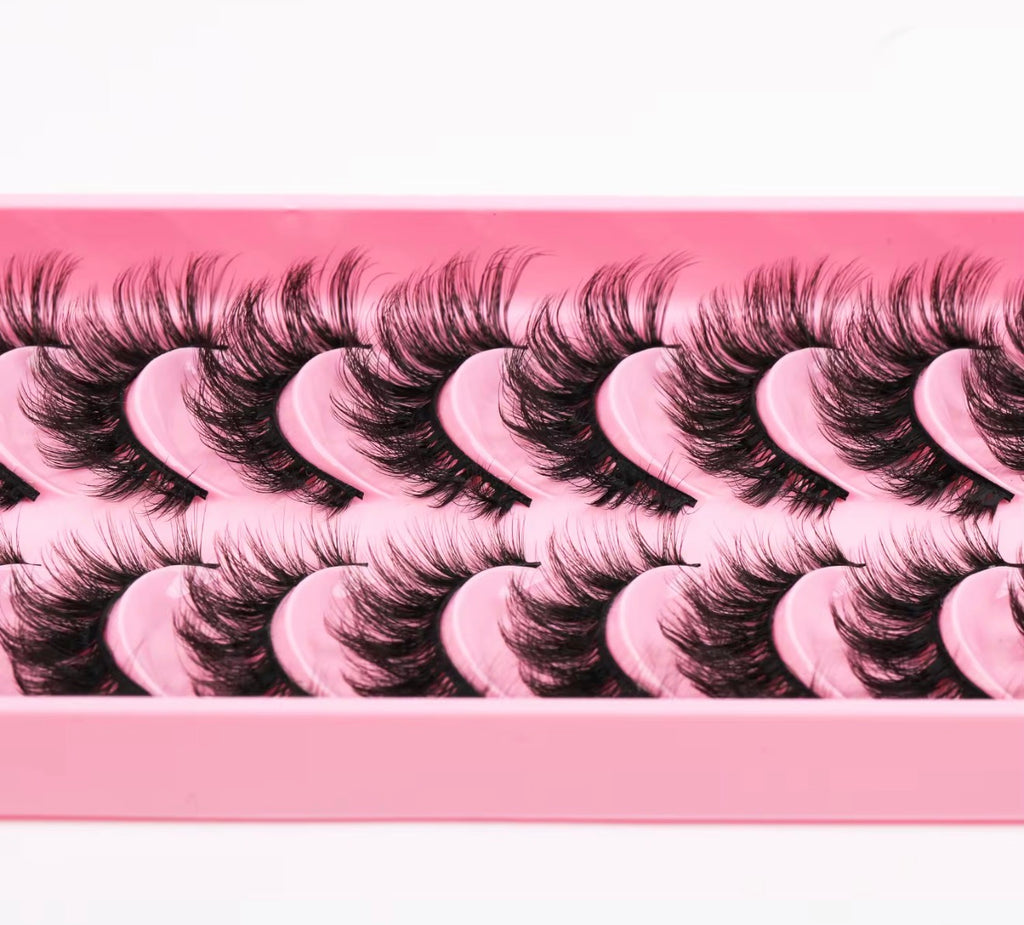 LuxeGlow Beauty Premium Eyelash Collection